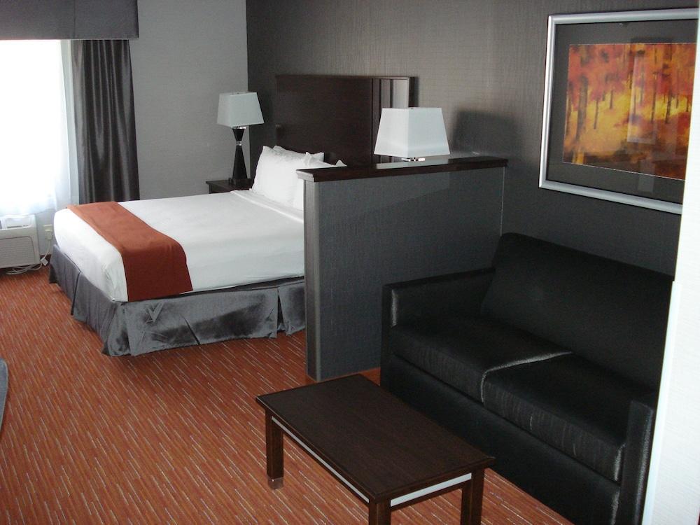 Holiday Inn Express & Suites Rapid City By Ihg Bagian luar foto