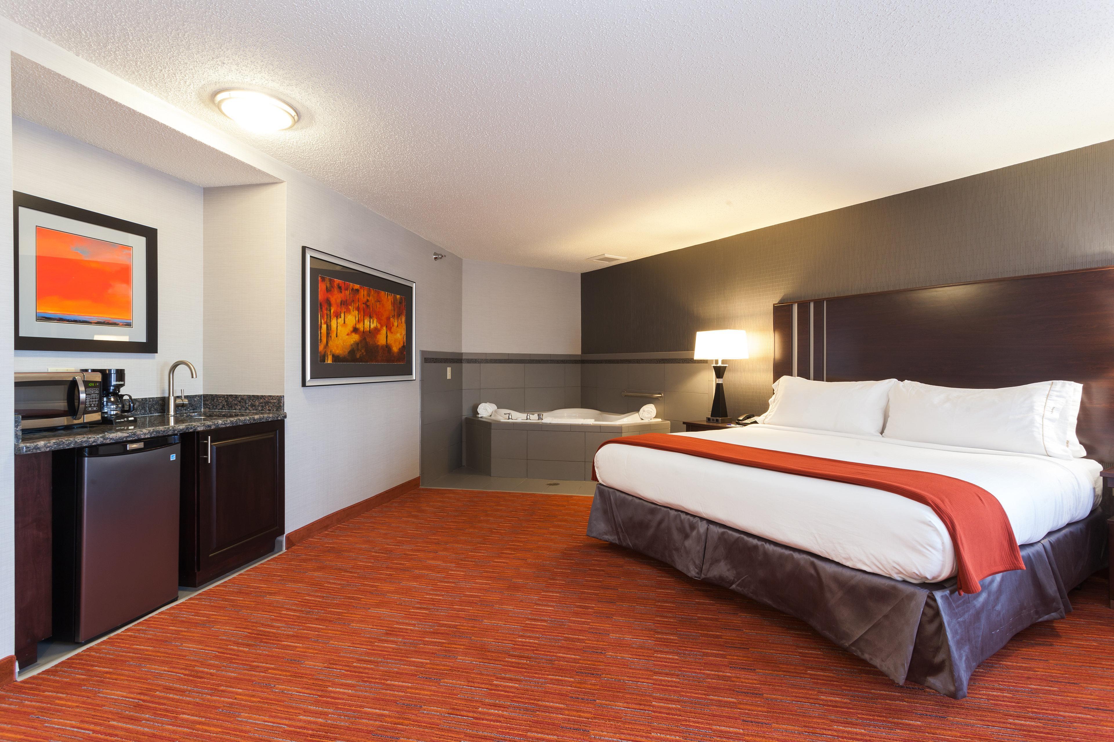 Holiday Inn Express & Suites Rapid City By Ihg Bagian luar foto