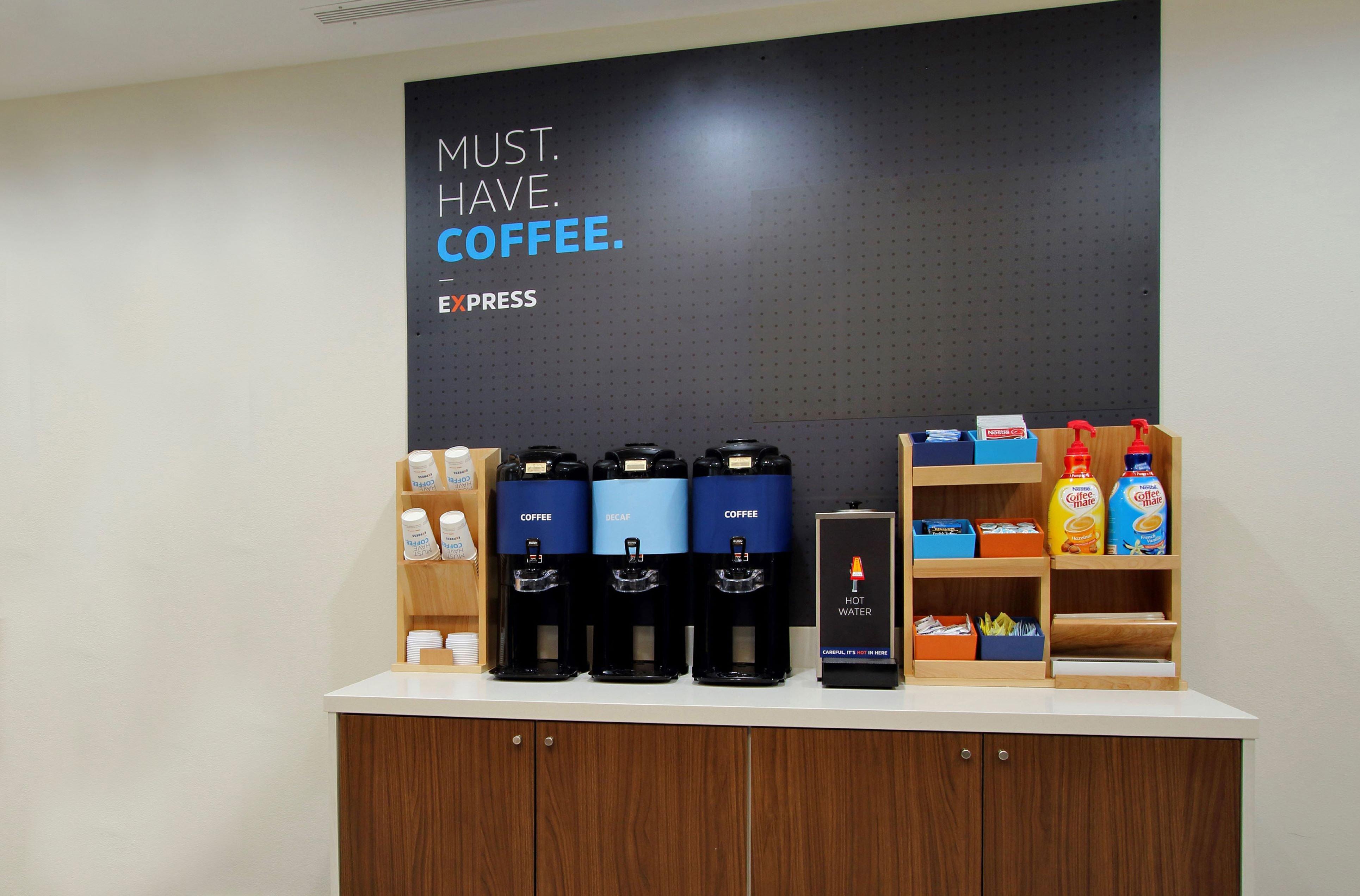 Holiday Inn Express & Suites Rapid City By Ihg Bagian luar foto